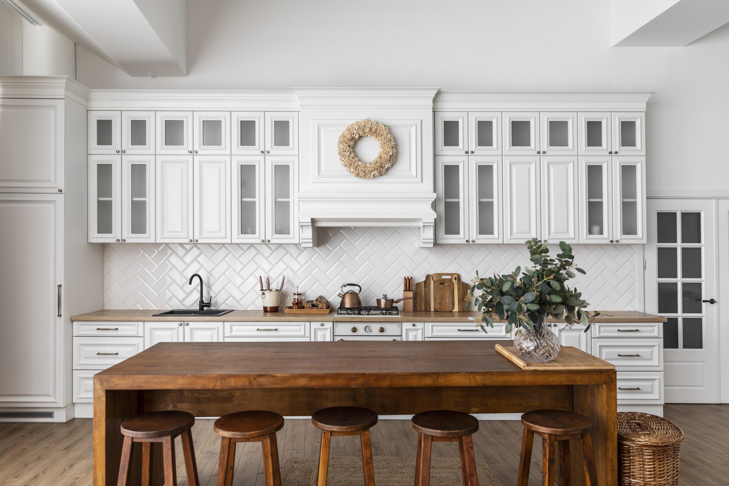 Kitchen cabinet makers